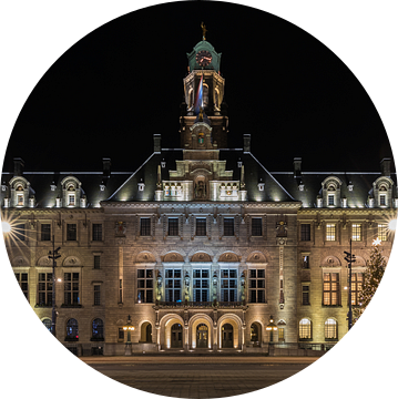 Het stadhuis in Rotterdam in de avond van MS Fotografie | Marc van der Stelt