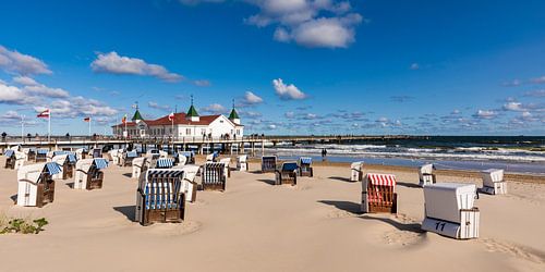 De pier van Ahlbeck op het eiland Usedom