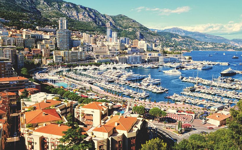Monaco by Hello Pompoyo