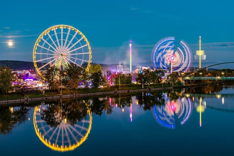 Cannstatter Volksfest in Stuttgart in the evening by Werner Dieterich