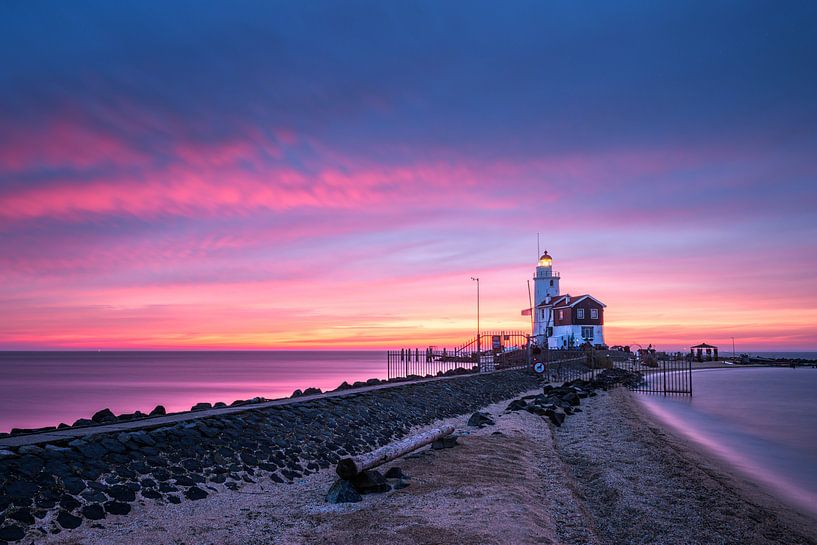 Paard van Marken by Pieter Struiksma
