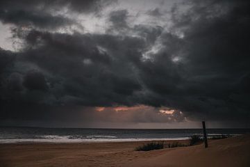 Storm aan zee van Davadero Foto