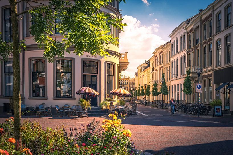 Sommerliche Gemütlichkeit im Hotel Finch in Deventer von Bart Ros