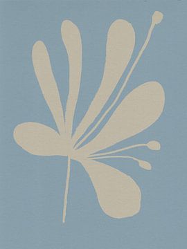Abstracte bloemen in wit op lichtblauw. van Dina Dankers