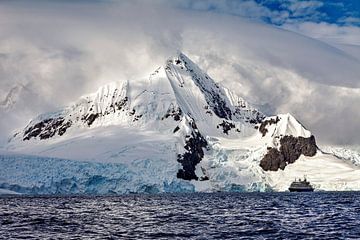 Het landschap van Antarctica van Roland Brack