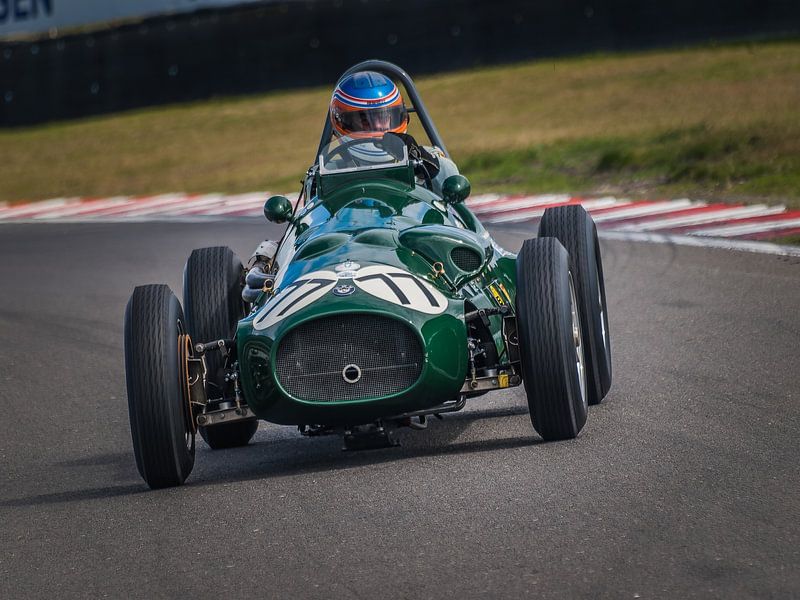 classic formula car coming out of Gerlach bend Zandvoort by Andre Bolhoeve