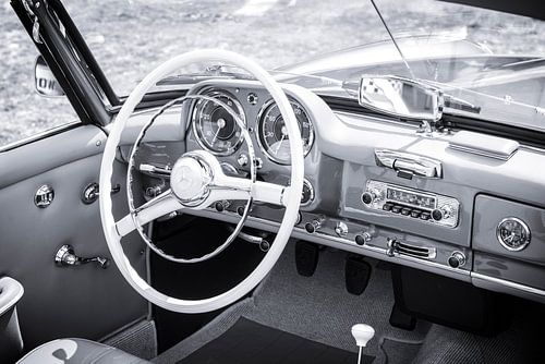 Mercedes-Benz 300SL Roadster interieur