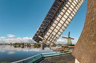 Houtzaagmolen Het Jonge Schaap aan de oever van de Zaan, Zaandam, , Noord-Holland van Rene van der Meer thumbnail