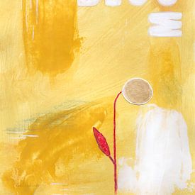 Whisper – Yellow Abstract Flower in Minimalist Style by Theda Wiebrands