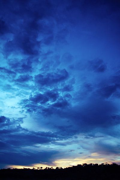 Blauwe zonsondergang van Adriano Oliveira