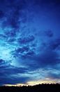 Blauwe zonsondergang van Adriano Oliveira thumbnail