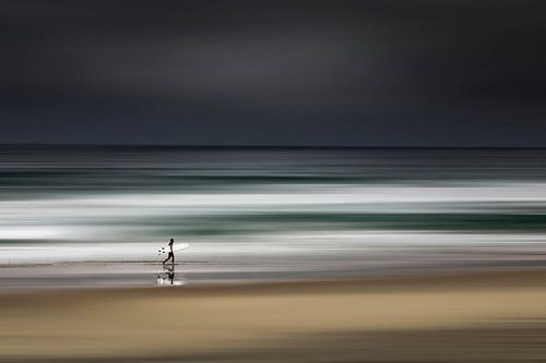 Surfer Paradise op het strand