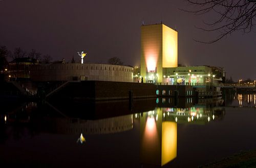 Groninger Museum bij nacht