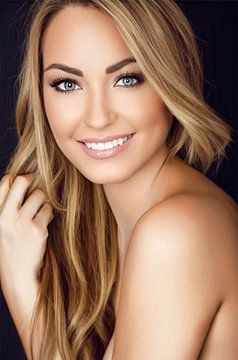 Lady luna sur Monika Sobocik