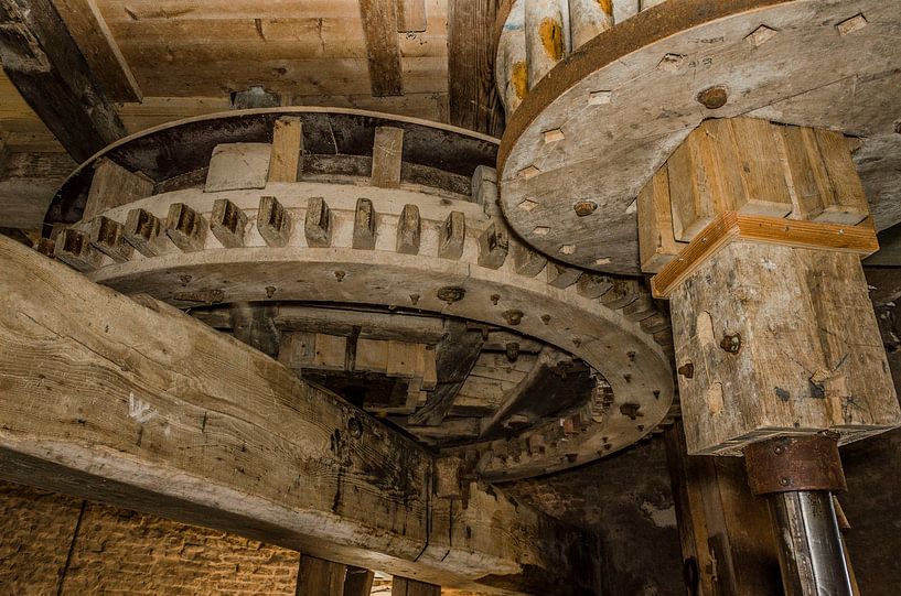 Mill and technology by Ans Bastiaanssen