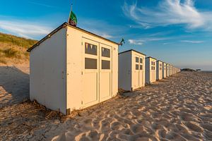 Texel - Paal 28 cabines de plage - beau coucher de soleil sur Texel360Fotografie Richard Heerschap