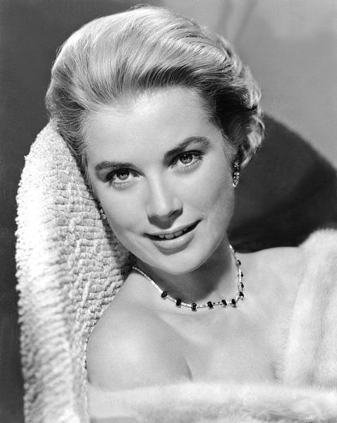 Grace Kelly met een glimlach van Bridgeman Images