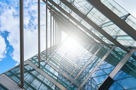 moderne Glasfassade in Berlin von Heiko Kueverling