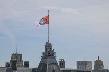 Feyenoord vlag op het Stadhuis tijdens de huldiging op de Coolsingel van MS Fotografie | Marc van der Stelt