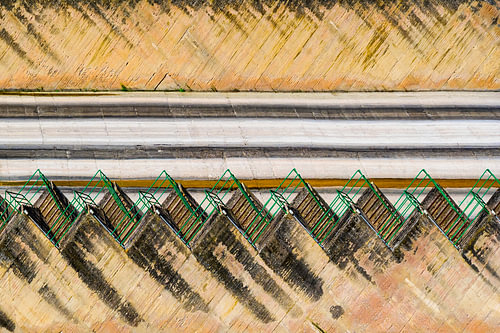 Spanish dam, abstract