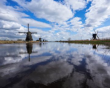 Moulins près de Kinderdijk sur Tessa Poll