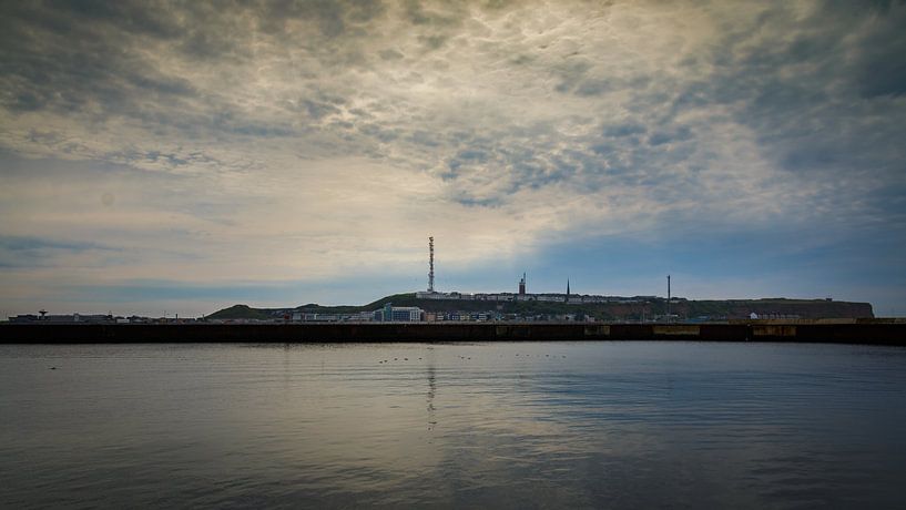 Avond valt over Helgoland von Randy van Domselaar