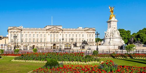 Summer at Buckingham Palace - Panorama