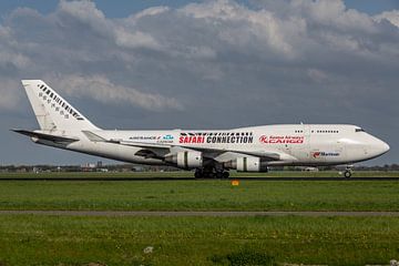 Safari-Verbindung! Die Boeing 747-400F von MartinAir Cargo (PH-MPS) ist auf der Polderbaan gelandet. von Jaap van den Berg