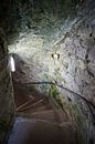 Trap in de ruine Hastings Engeland by Veluws thumbnail