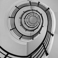 Spiral staircase from bottom to top