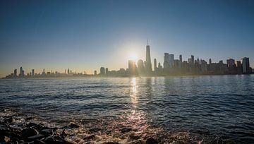 Zonsopgang boven New York City, VS van Patrick Groß