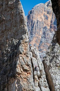 CINQUE TORRI: CLIMBING IN THE CORTINESE DOLOMITES by Ton Tolboom