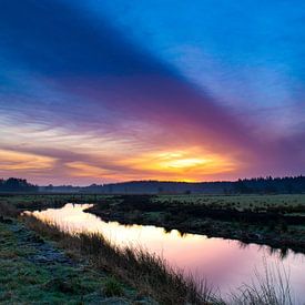 Sonnenaufgang in Friesland von Tom Holmes