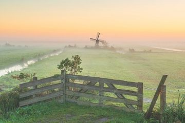 Herfstochtend in de Mistige Polder van Pieter Struiksma