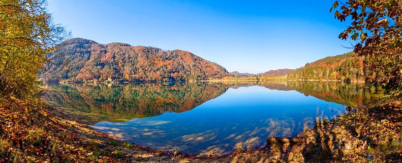Der Hintersee im Herbstkleid von Christa Kramer