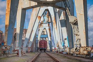 Port romantique - vieilles grues