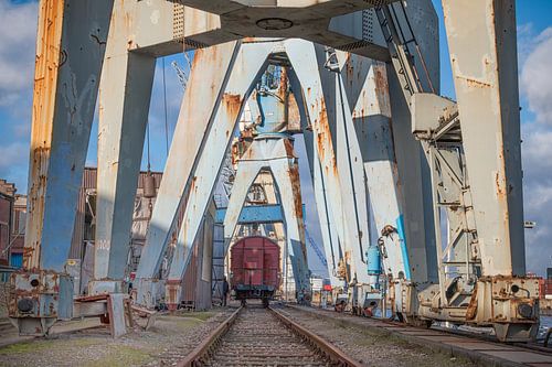 Romantic harbour crane
