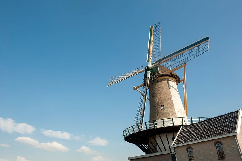 Windlust corn mill, by Richard Wareham