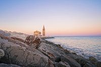 Kerk bij de zee