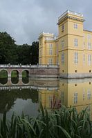 Heldergeel kasteel d'Ursel, Antwerpen, België