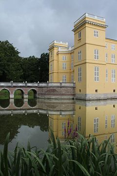 Heldergeel kasteel d'Ursel, Antwerpen, België van Imladris Images