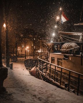 Winterse nacht bij het Hoge der A van Daniël de Jong