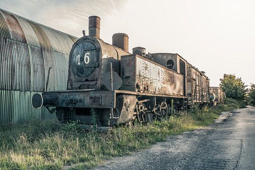 Locomotive à vapeur abandonnée