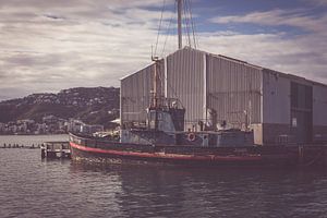 Cutter in the Wellington Harbor  von WvH