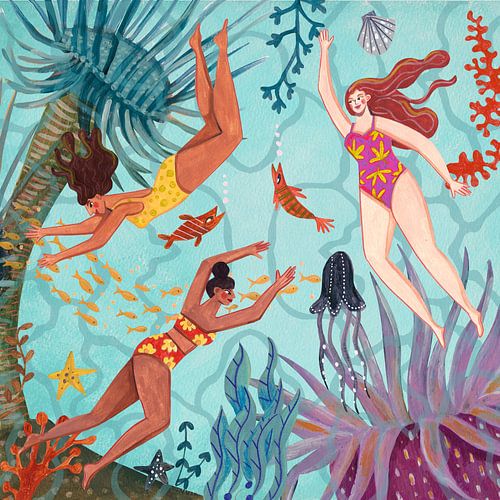 Frauen schwimmen im Meer