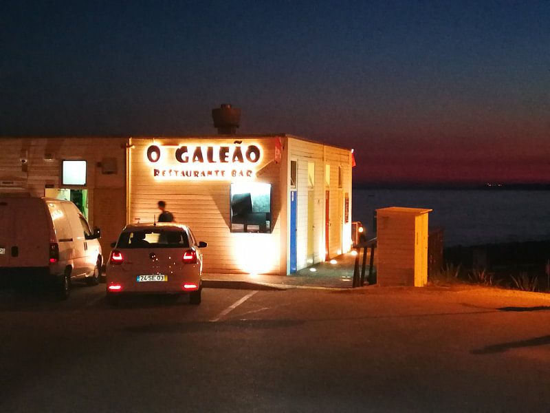 Praia Algarve by night by Marc Struik