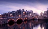 Amsterdam in the evening van Thomas Kuipers thumbnail