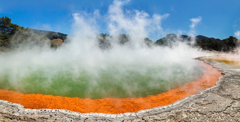 Champagne Pool, Wai-O-Tapu Thermal Wonderland, New Zealand by Markus Lange