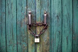 Gesloten deur by Mkview Fotografie