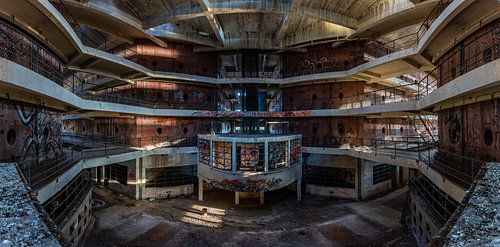 Verlassener Weinkeller